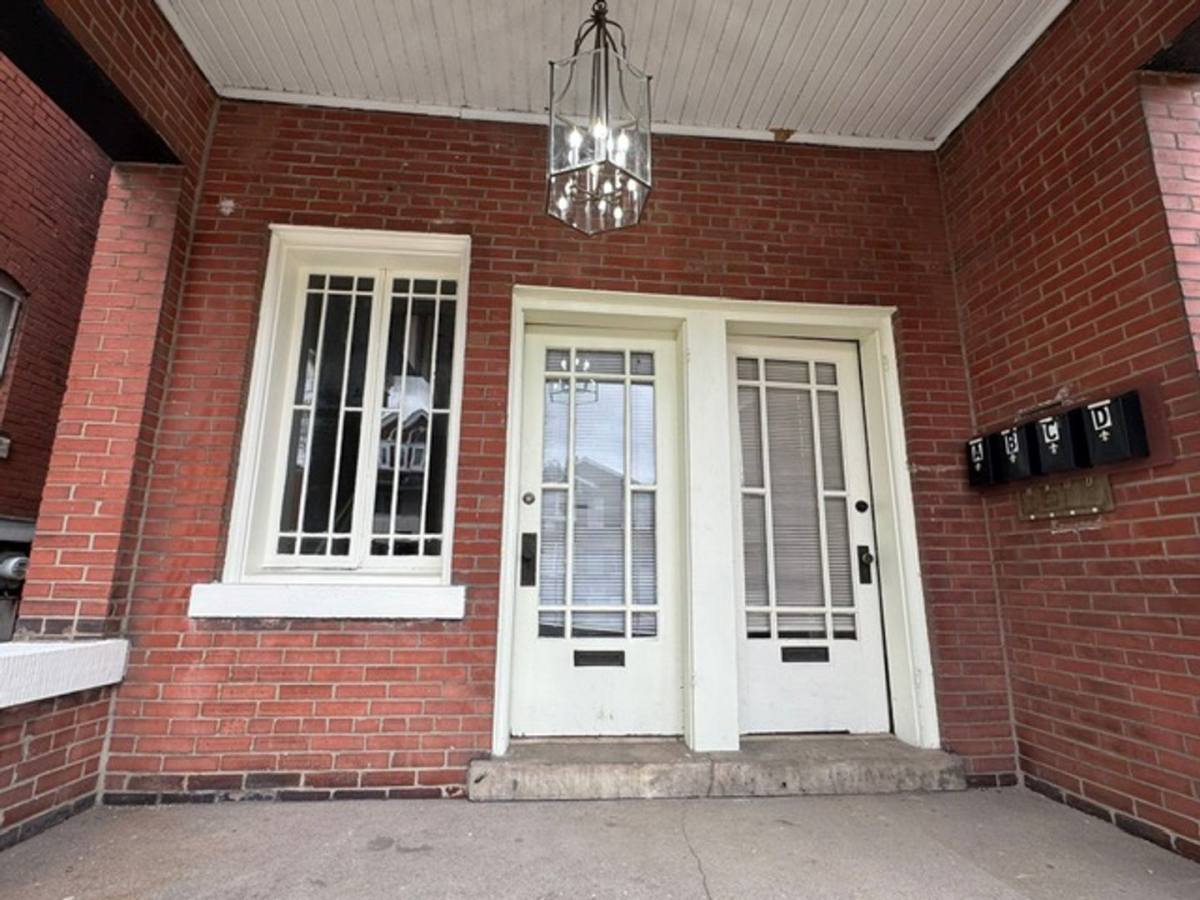 Apartment for rent at 510 W Saint Catherine, Louisville, KY 40208