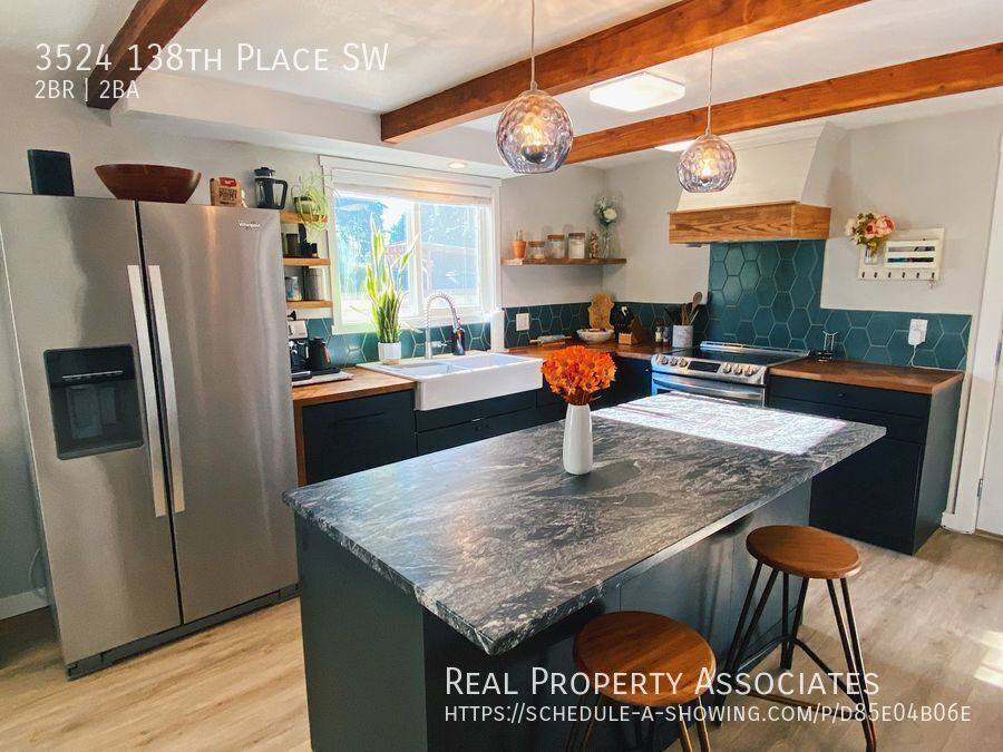 House for rent at 3524 138th Place SW, Lynnwood, WA 98087