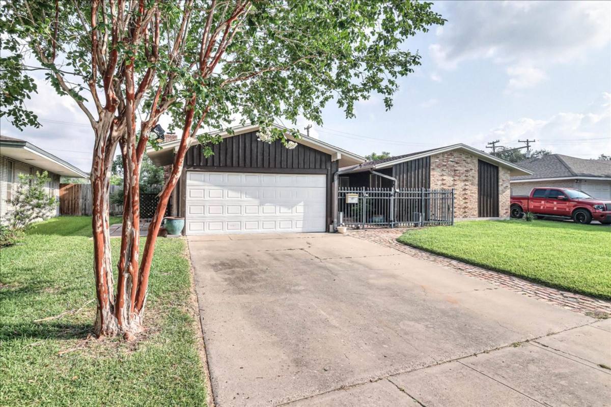 House for rent at 1022 Herndon St, Corpus Christi, TX 78411