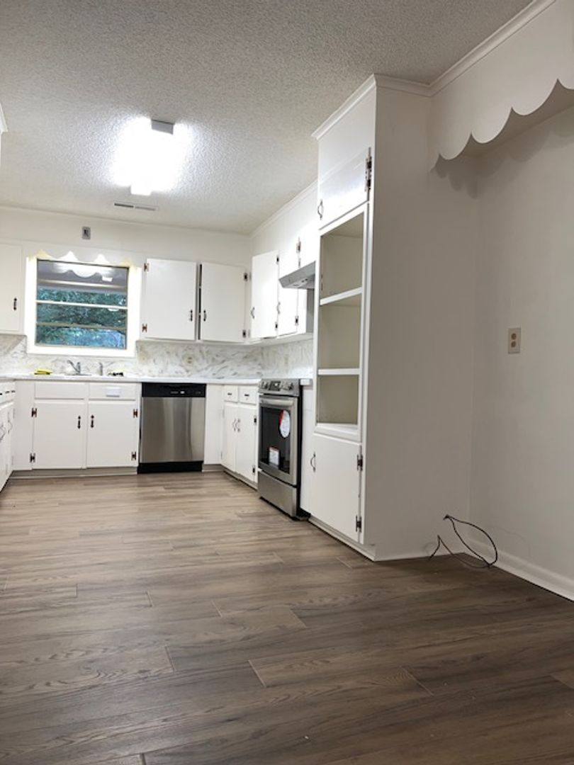 House for rent at 2524 W Hillsboro, El Dorado, AR 71730