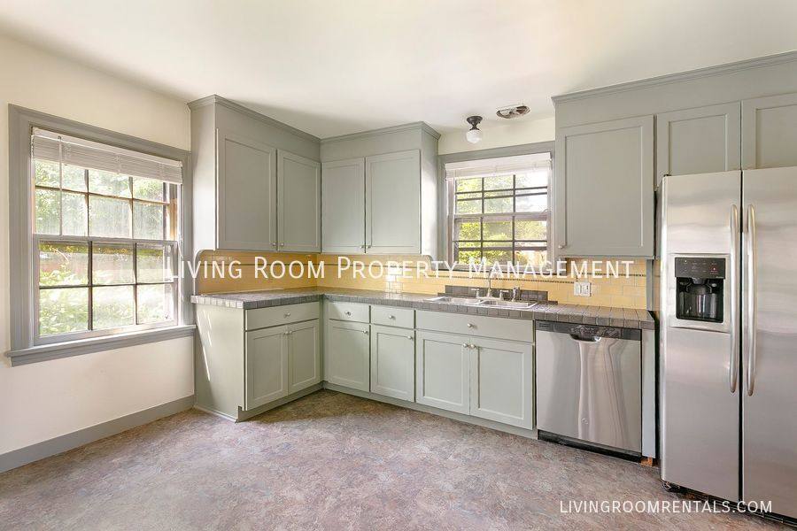 House for rent at 6445 N Williams Ave, Portland, OR 97239