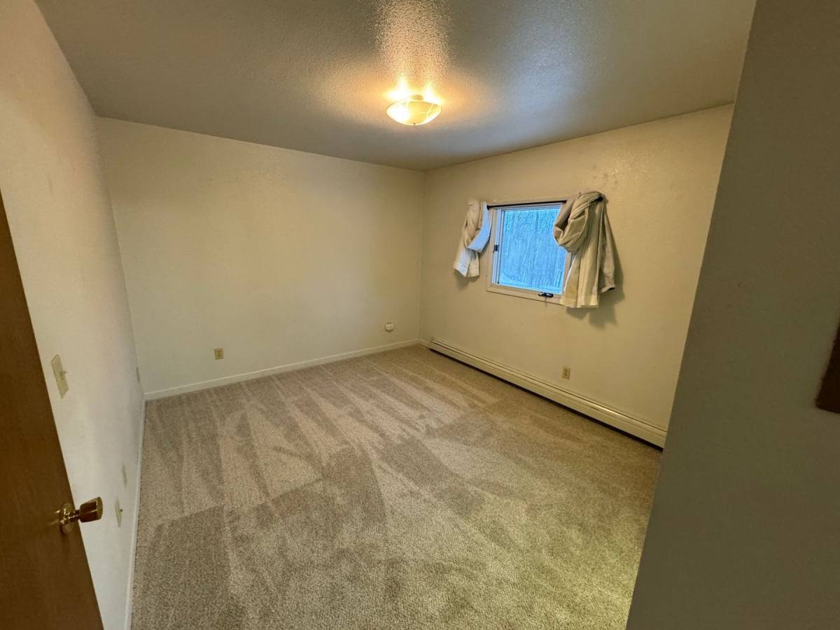 Apartment for rent at 4006 E Steven Dr, Wasilla, AK 99654
