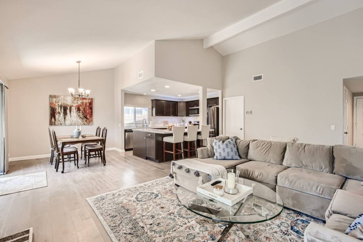 House for rent at 749 Sherwood Dr, Oceanside, CA 92058