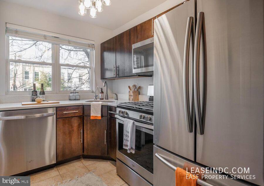 Apartment for rent at 907 Euclid St NW #102, Washington, DC 20001