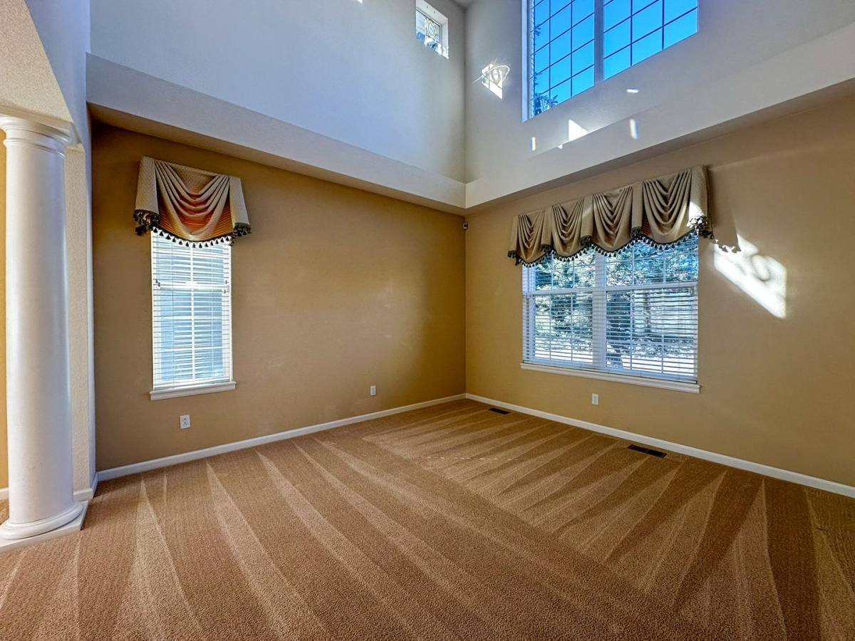 House for rent at 7856 Stonedale Dr, Castle Rock, CO 80108