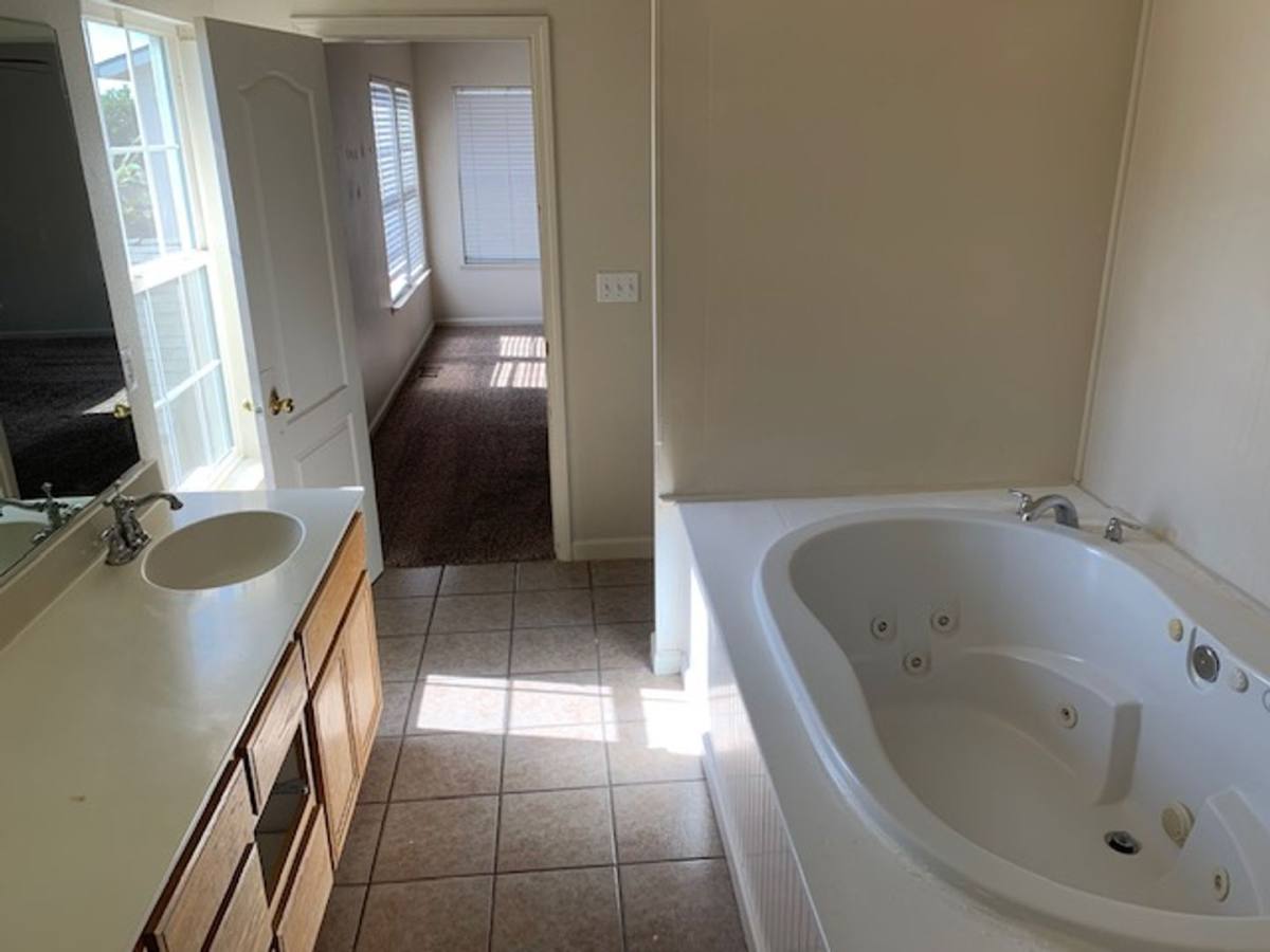 House for rent at 1160 Solstice Ave, Merced, CA 95348