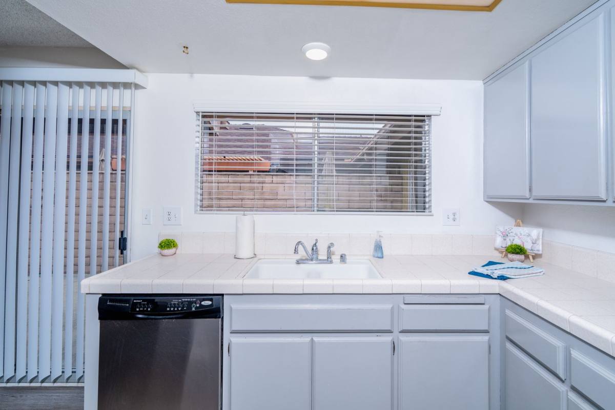 House for rent at 9605 Longden Ave, Temple City, CA 91780