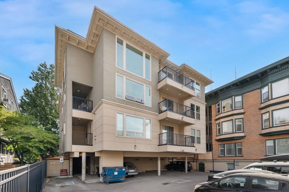 Apartment for rent at 1811 17th Ave, Seattle, WA 98122