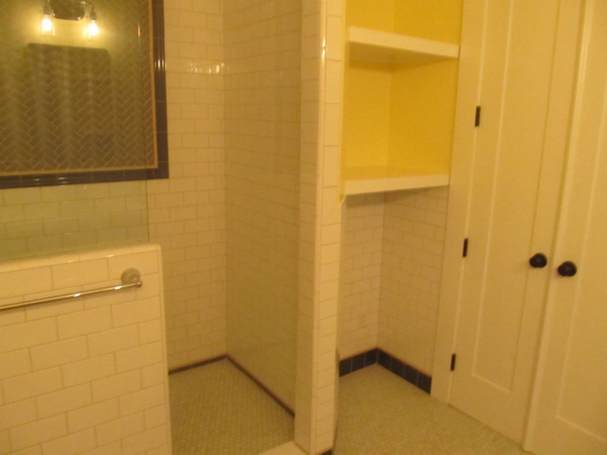 Apartment for rent at 264-268 N Grand, Orange, CA 92866