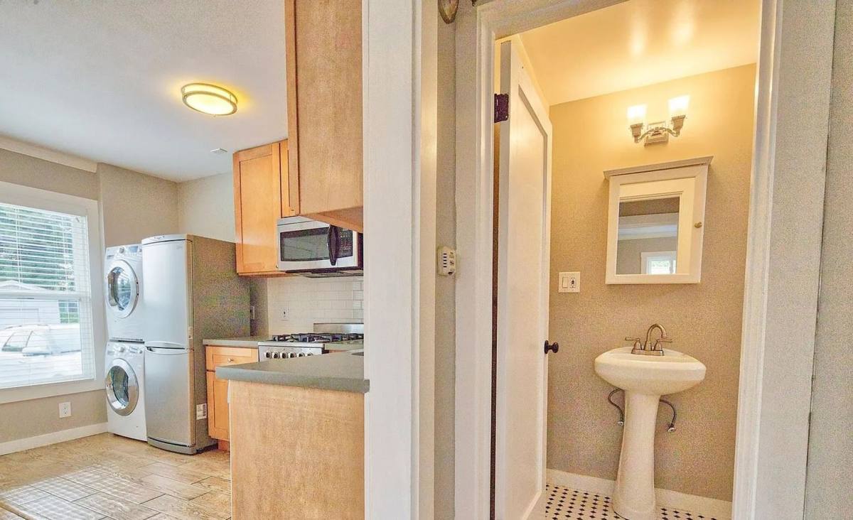 Apartment for rent at 1201 Dwight Way, Berkeley, CA 94702