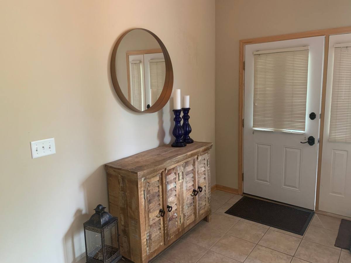 Townhouse for rent at 13805 53rd Ave N, Minneapolis, MN 55446