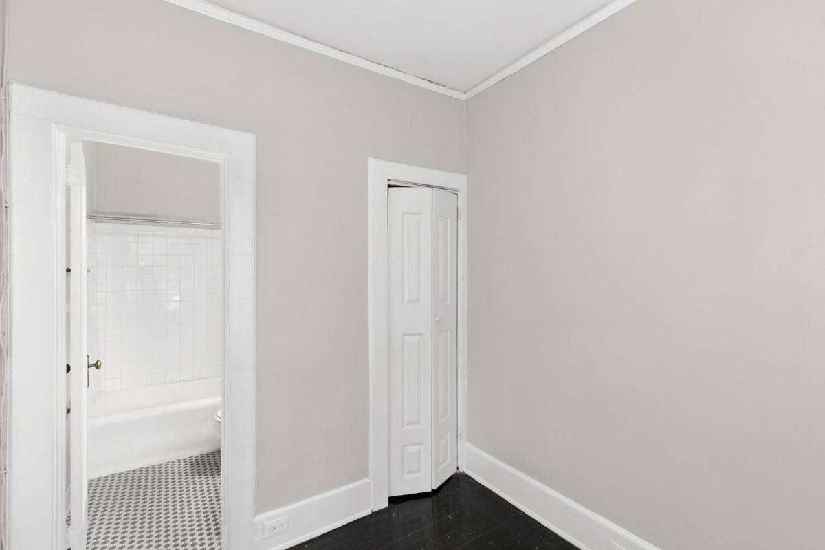 Apartment for rent at 2930 Clairmont Ave, Birmingham, AL 35205