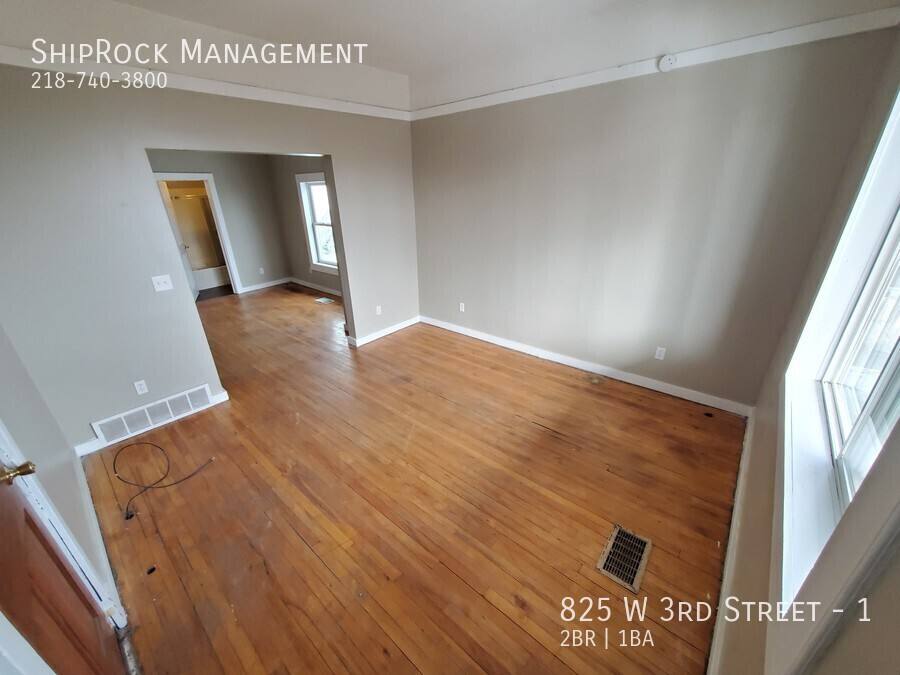 Apartment for rent at 825 W 3rd St #1, Duluth, MN 55806