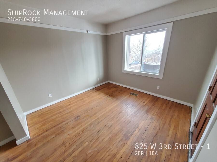 Apartment for rent at 825 W 3rd St #1, Duluth, MN 55806