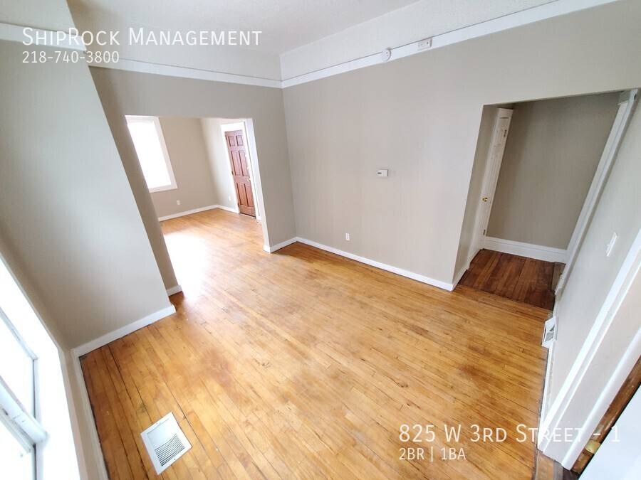 Apartment for rent at 825 W 3rd St #1, Duluth, MN 55806