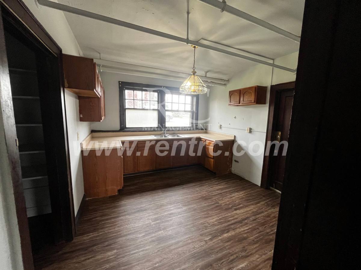 Apartment for rent at 210-145 Walnut, Danville, IL 61832