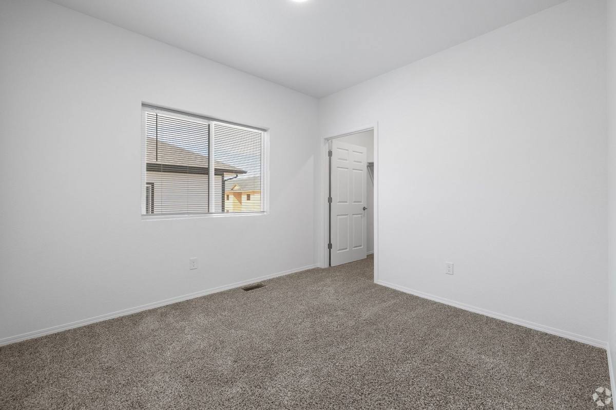 Apartment for rent at 1900 Fox Rd, Rapid City, SD 57702