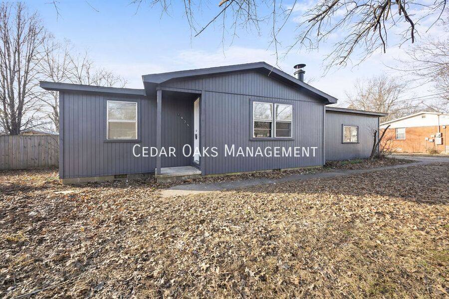 House for rent at 1935 E Lee St, Fayetteville, AR 72701