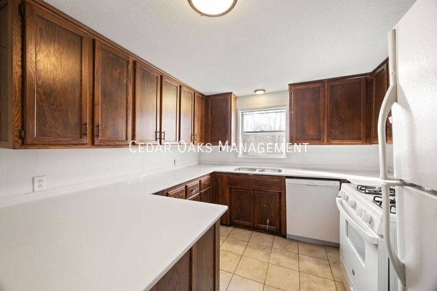 House for rent at 1935 E Lee St, Fayetteville, AR 72701
