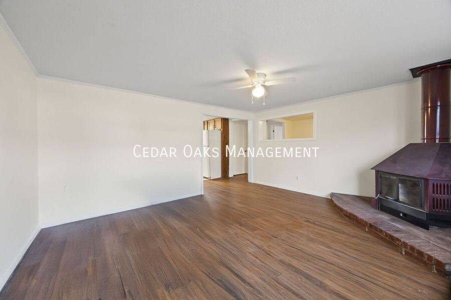 House for rent at 1935 E Lee St, Fayetteville, AR 72701