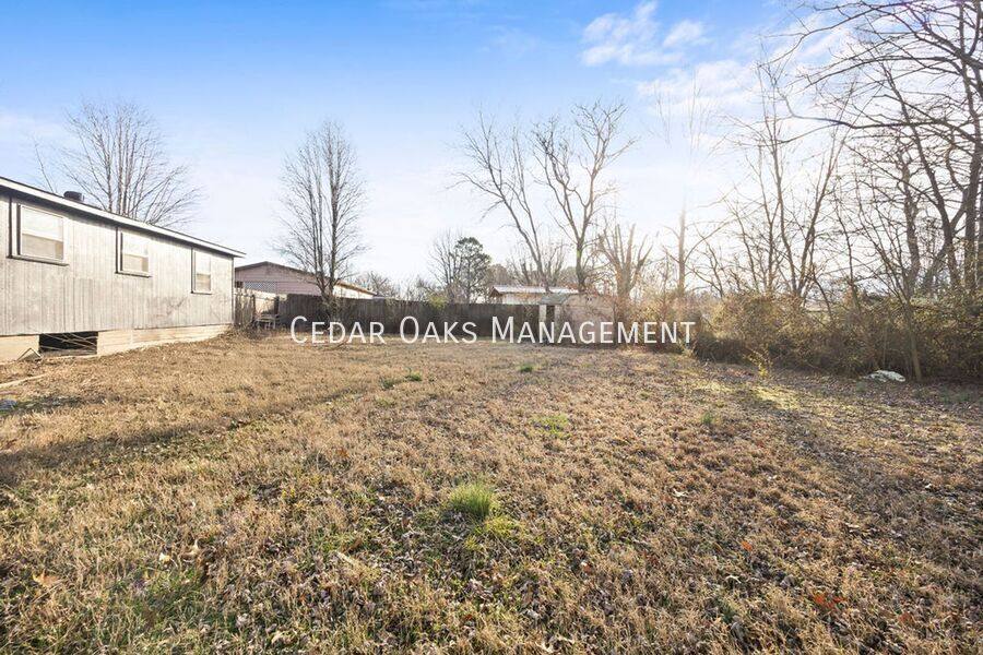 House for rent at 1935 E Lee St, Fayetteville, AR 72701