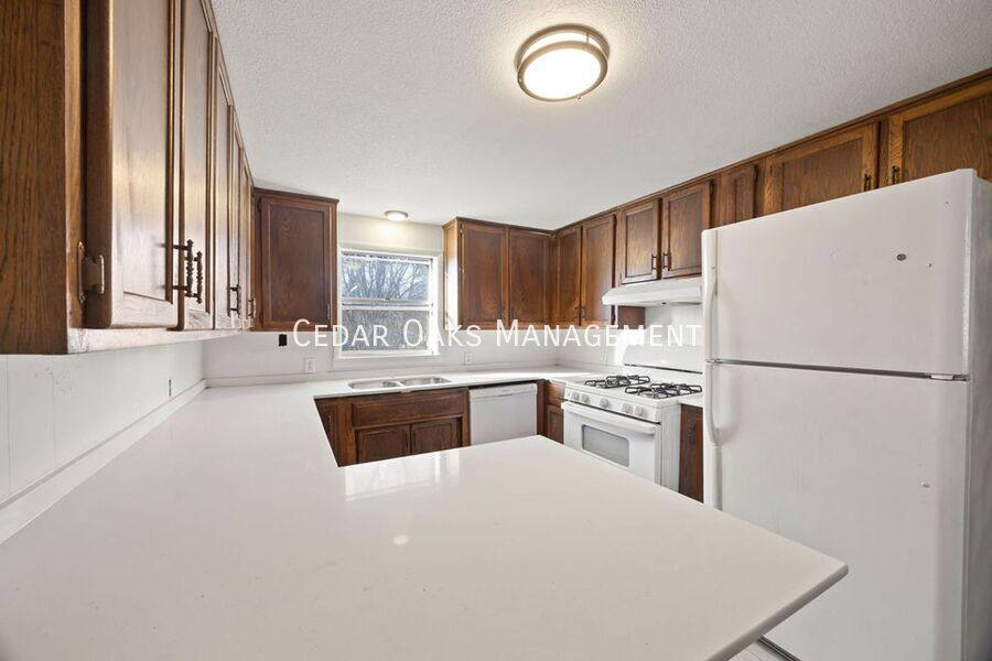 House for rent at 1935 E Lee St, Fayetteville, AR 72701
