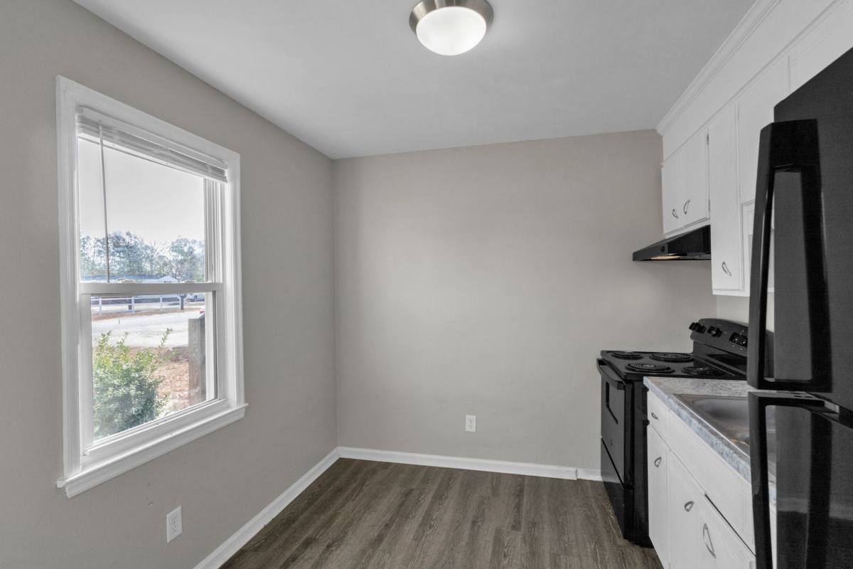 Apartment for rent at 128 Calvin Court, West Columbia, SC 29170