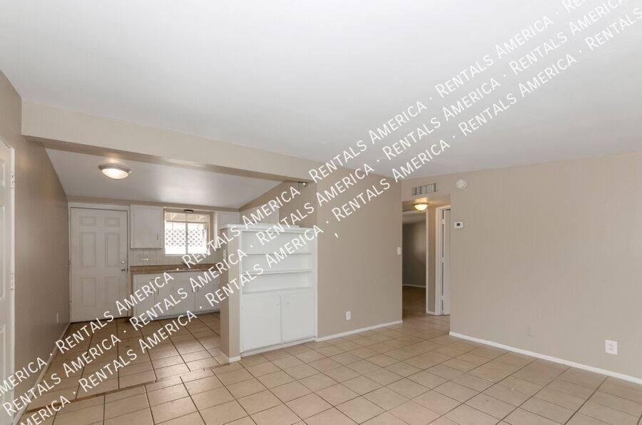 House for rent at 404 E Yavapai Rd, Tucson, AZ 85705