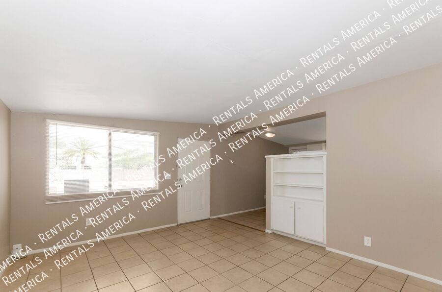 House for rent at 404 E Yavapai Rd, Tucson, AZ 85705