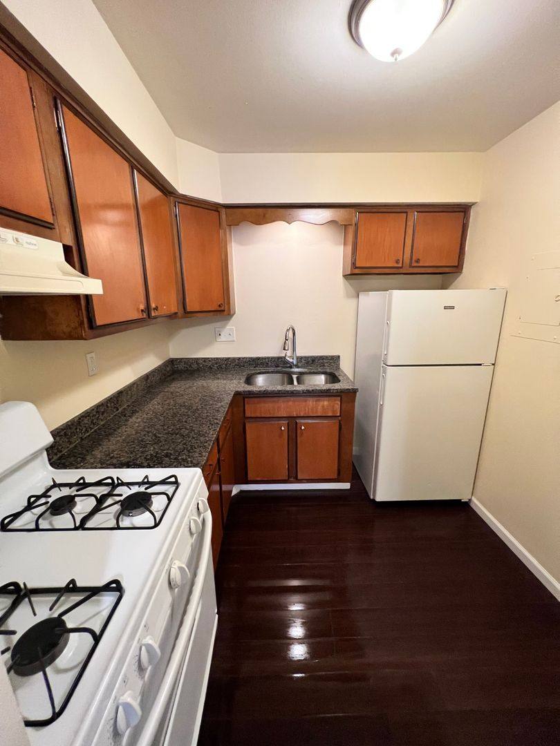 Apartment for rent at 3627-3631 N Rockton Ave, Rockford, IL 61103