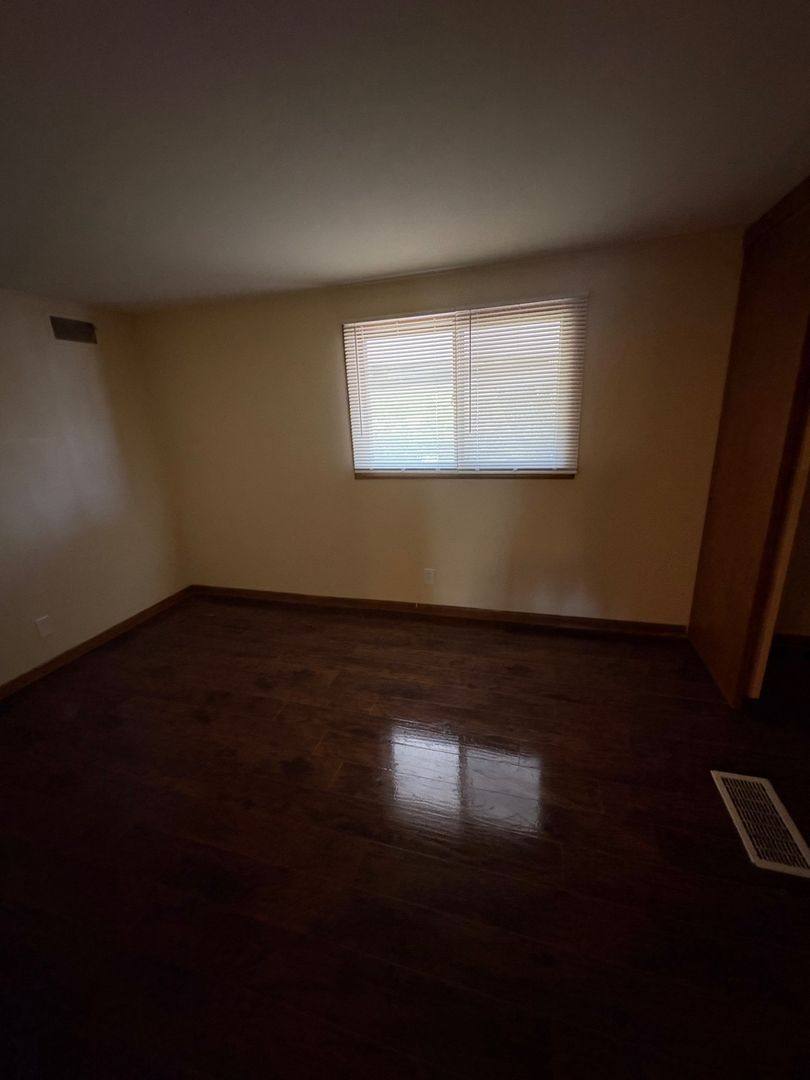 Apartment for rent at 3902-3912 15th Ave, Rockford, IL 61108