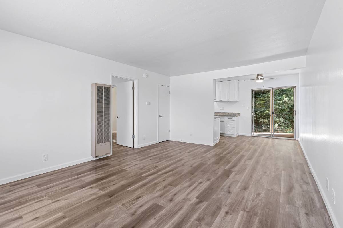 Apartment for rent at 931-939 Golden Gate Dr, Napa, CA 94559