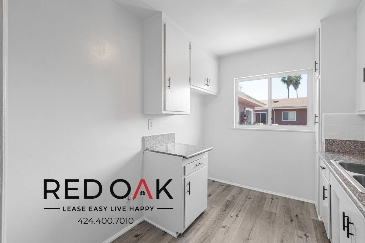 Condo for rent at 3925 Roxanne Ave #19, Los Angeles, CA 90008