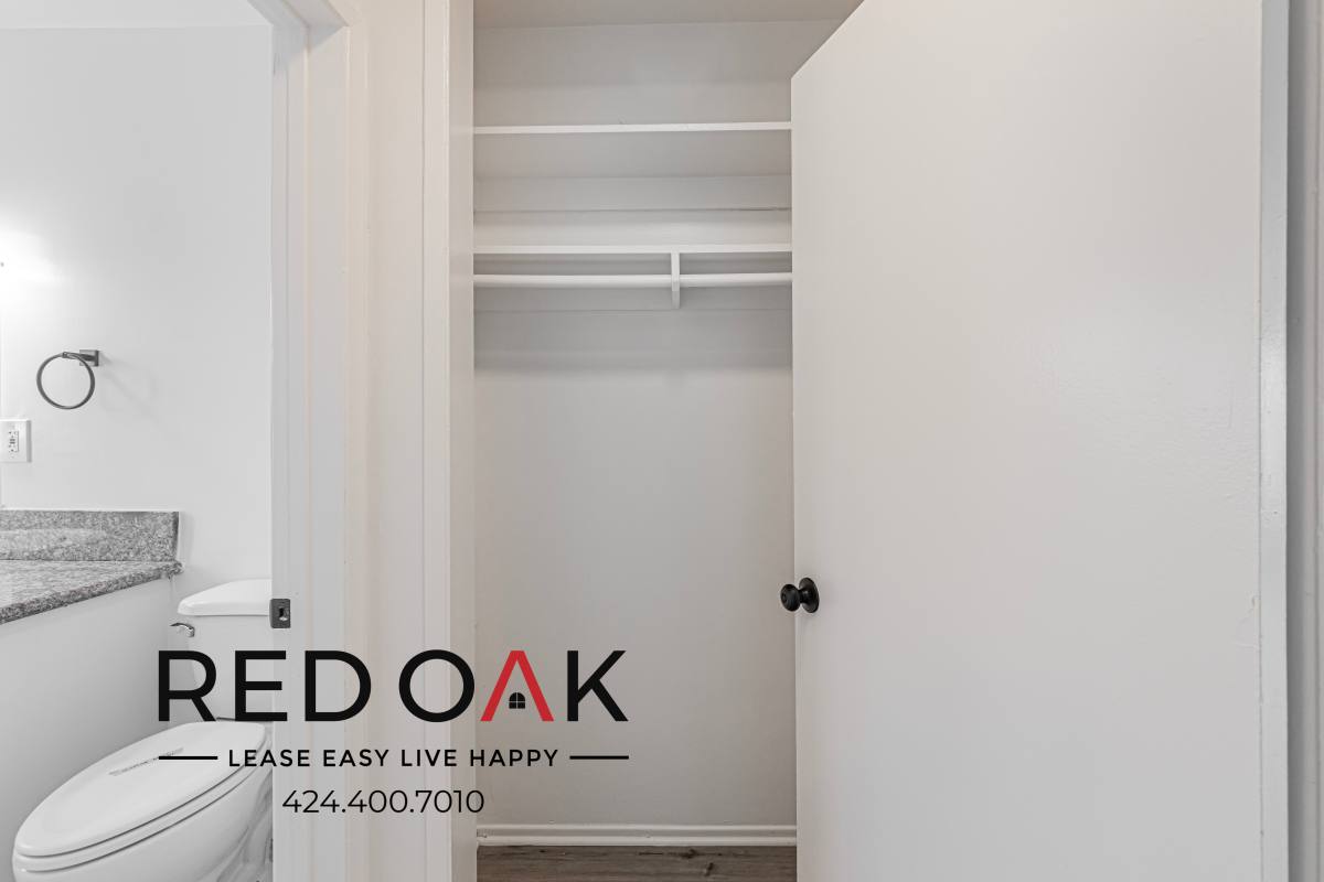 Condo for rent at 3925 Roxanne Ave #19, Los Angeles, CA 90008