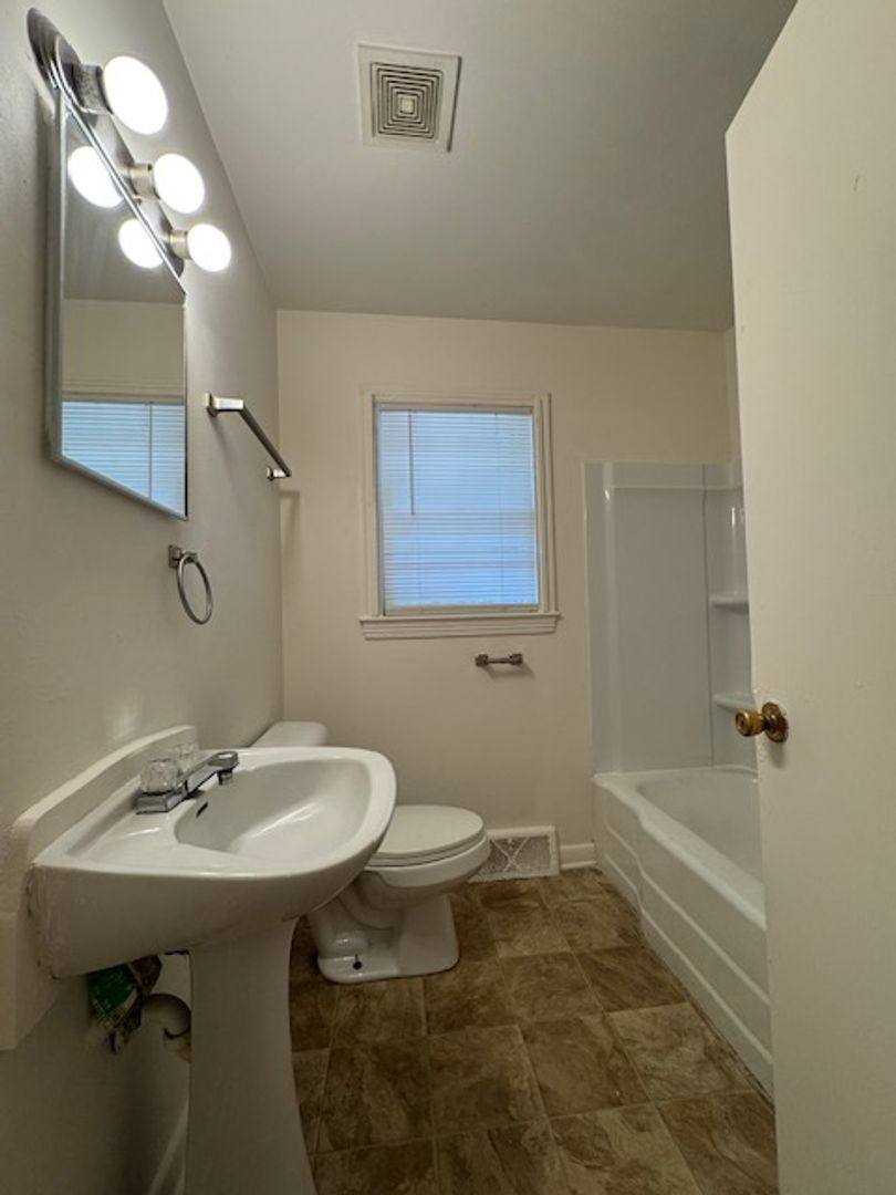 House for rent at 908 N Audubon Ave, Goldsboro, NC 27530