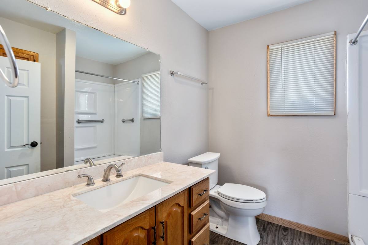 Apartment for rent at 120 W 5th St, Kaukauna, WI 54130