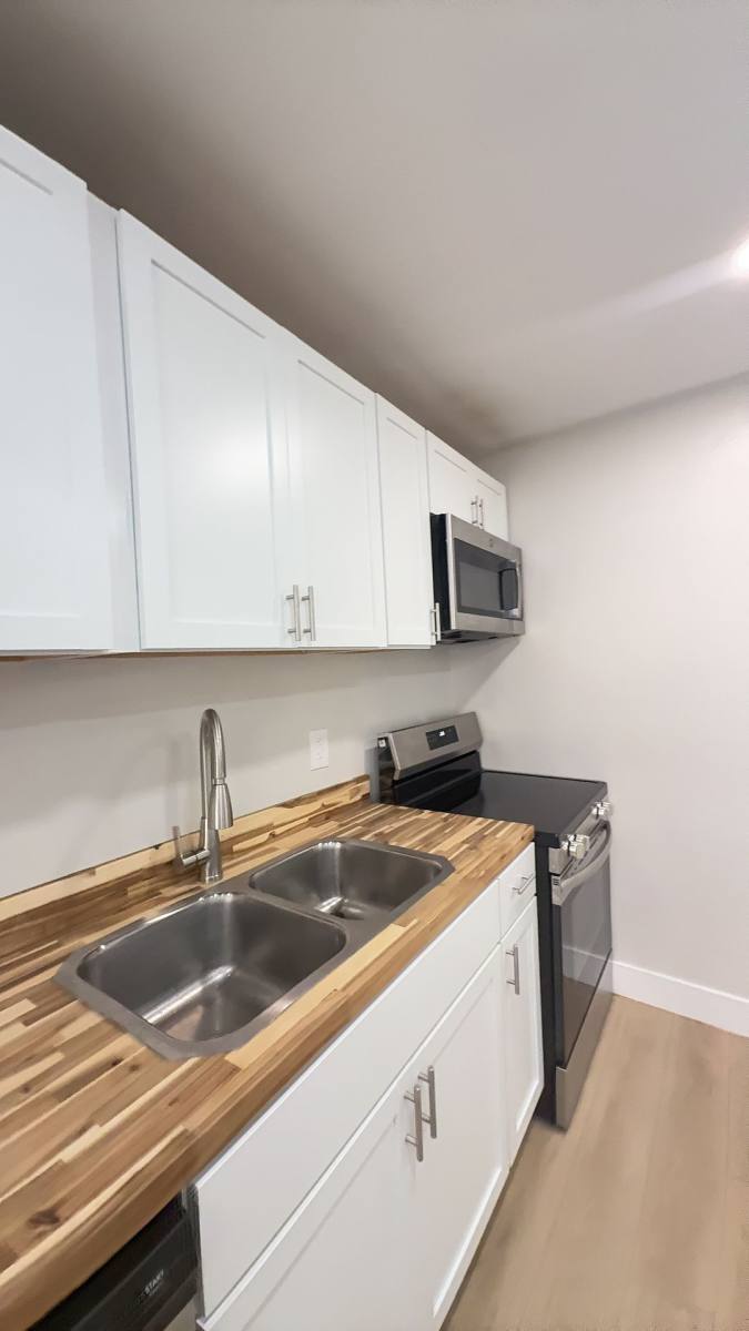 Apartment for rent at 508 N Lincoln St, Bloomington, IN 47408