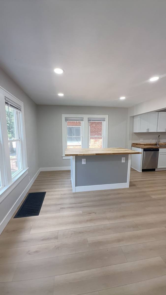 Apartment for rent at 508 N Lincoln St, Bloomington, IN 47408