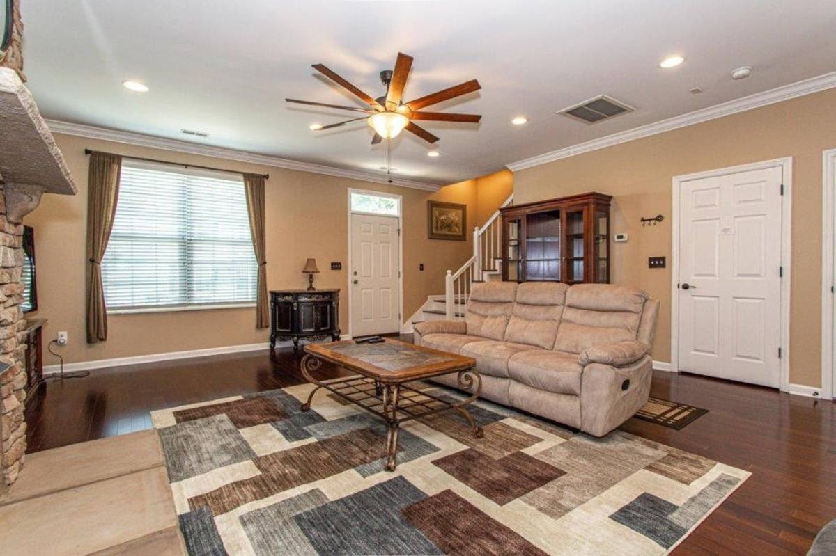 Condo for rent at 10714 Prince Albert Way, Farragut, TN 37934