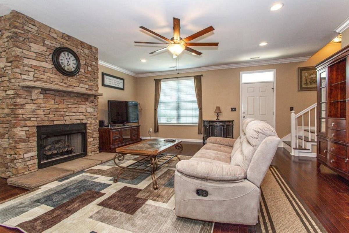Condo for rent at 10714 Prince Albert Way, Farragut, TN 37934