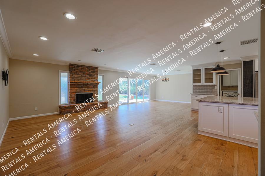 House for rent at 8613 E Clarendon Ave, Scottsdale, AZ 85251