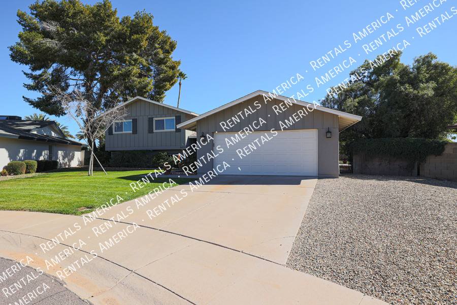 House for rent at 8613 E Clarendon Ave, Scottsdale, AZ 85251