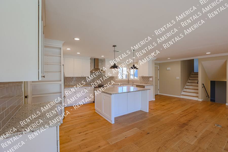 House for rent at 8613 E Clarendon Ave, Scottsdale, AZ 85251