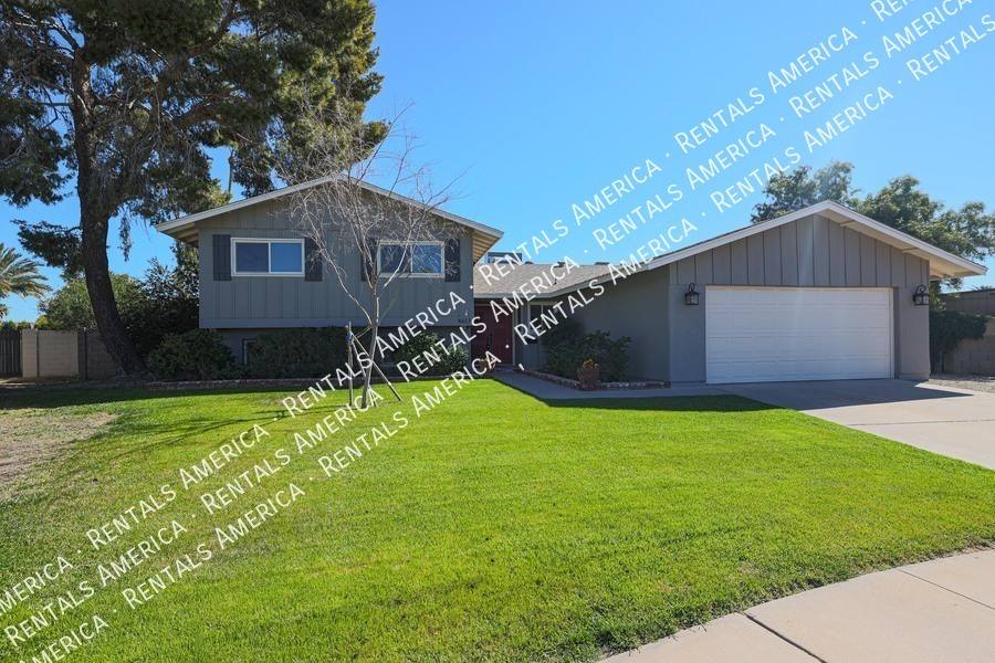 House for rent at 8613 E Clarendon Ave, Scottsdale, AZ 85251