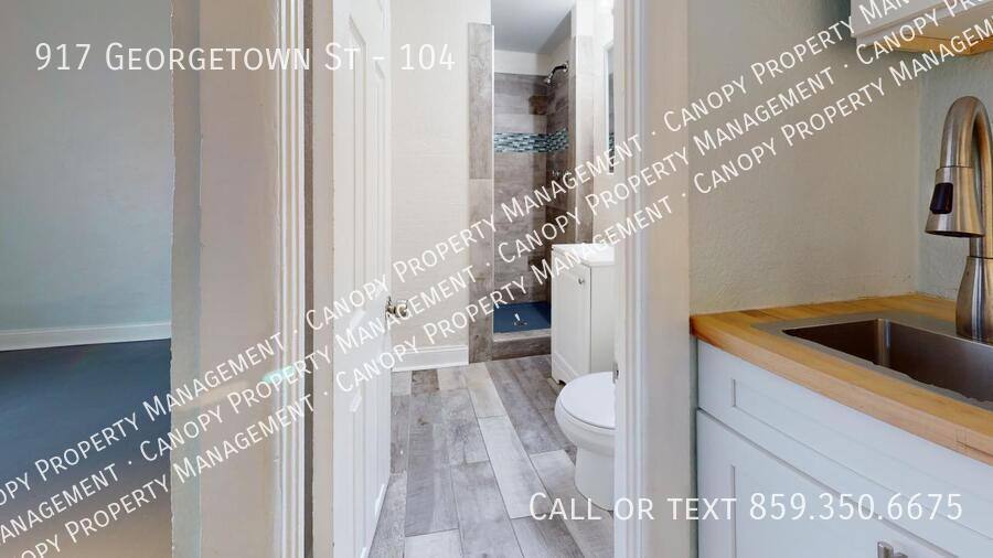 Apartment for rent at 917 Georgetown St #104, Lexington, KY 40508
