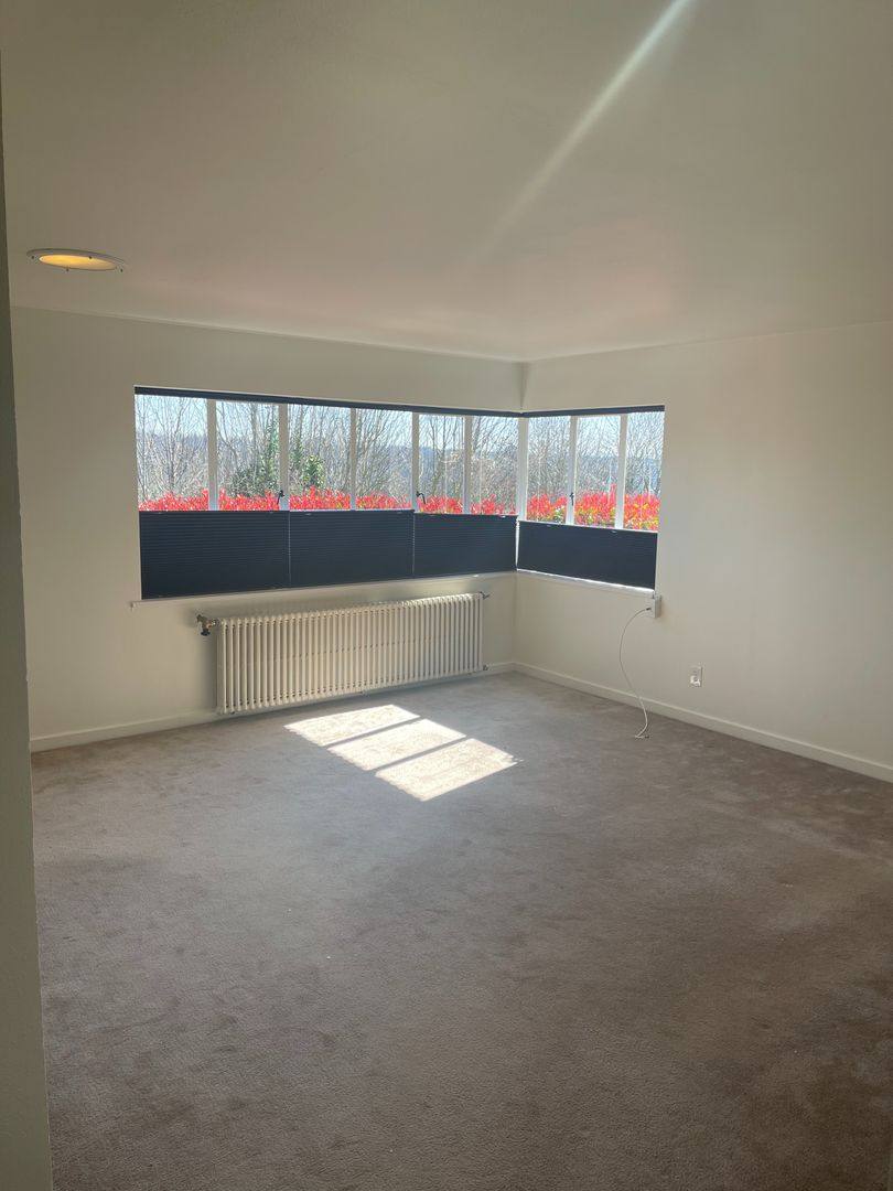 Condo for rent at 1800 Taylor Ave N, Seattle, WA 98109
