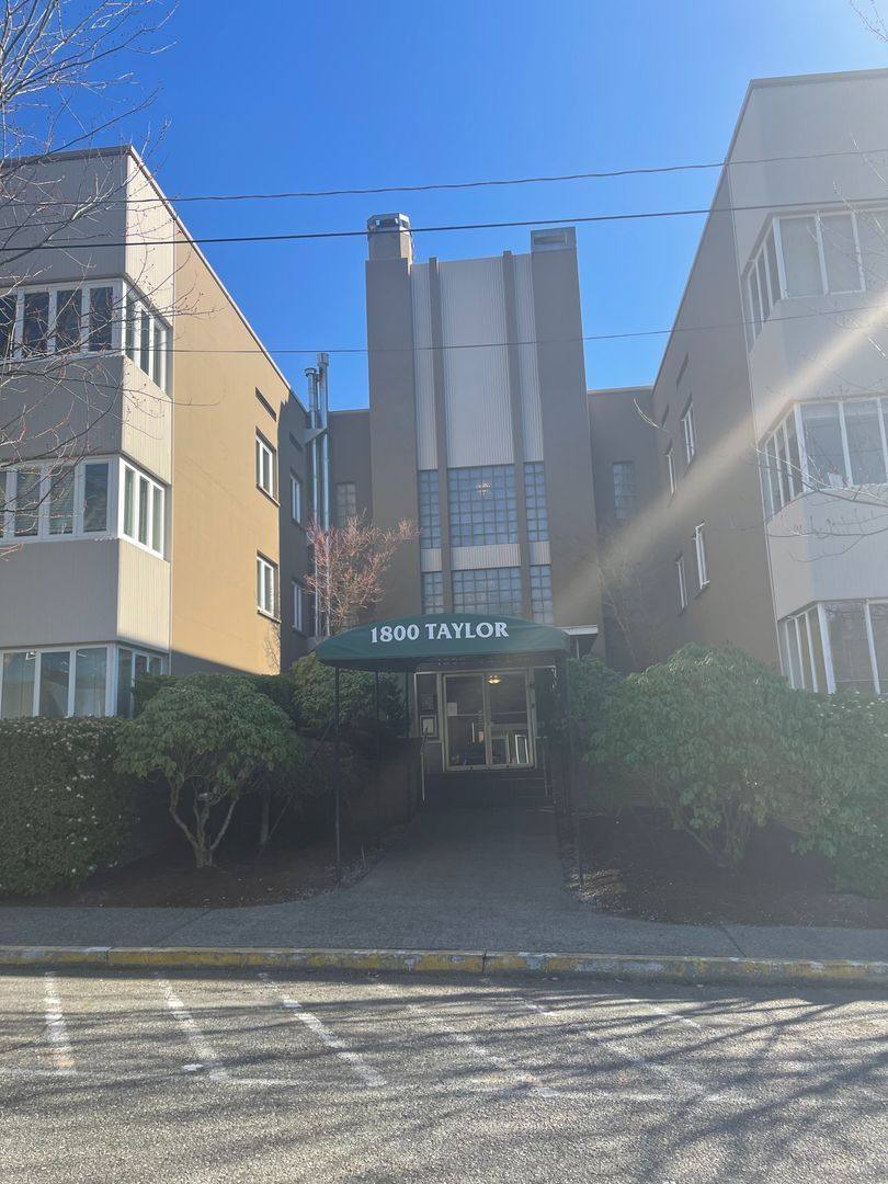 Condo for rent at 1800 Taylor Ave N, Seattle, WA 98109