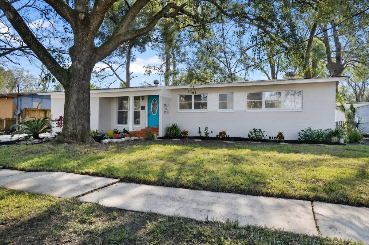 House for rent at 5252 Santa Monica Blvd N, Jacksonville, FL 32207