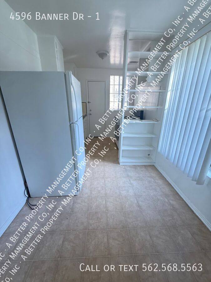 Apartment for rent at 4596 Banner Dr #1, Long Beach, CA 90807