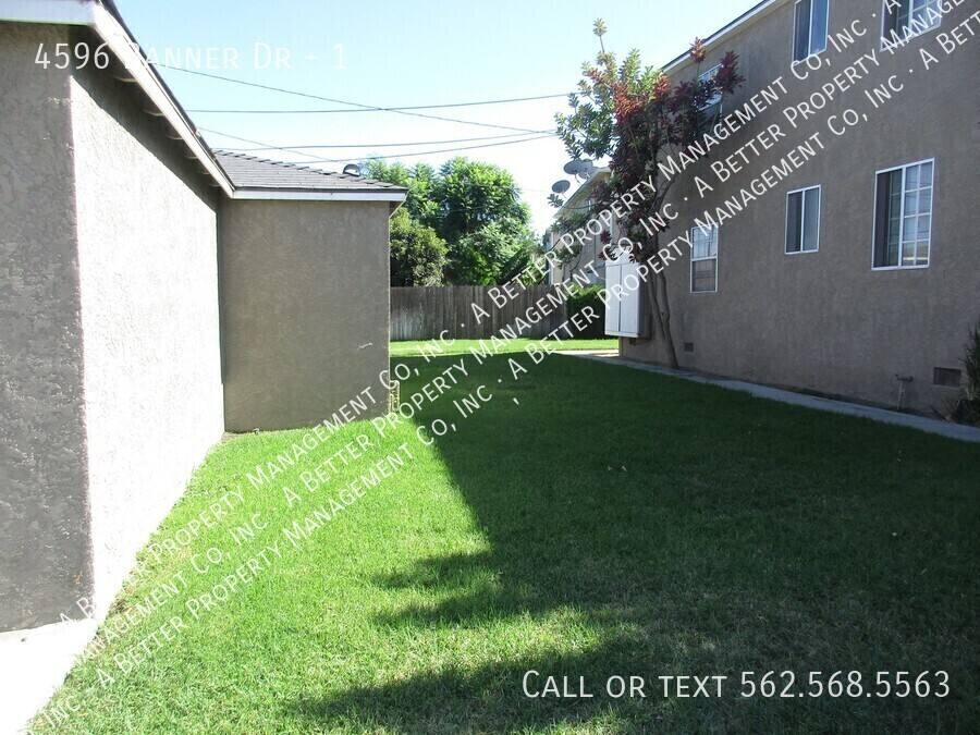 Apartment for rent at 4596 Banner Dr #1, Long Beach, CA 90807